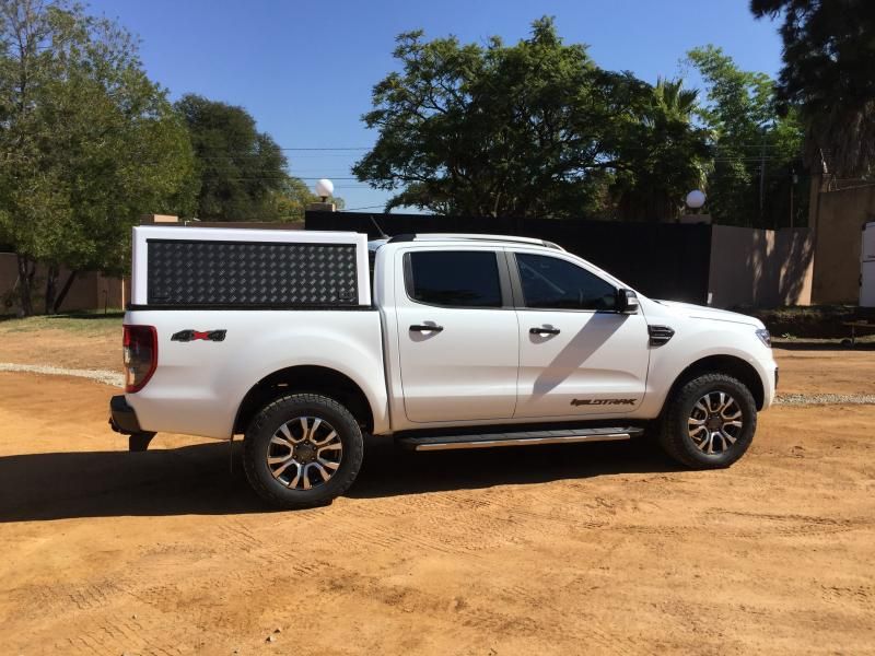 Bushtech - Premium Hardtop Ford Ranger (2023 - heute)