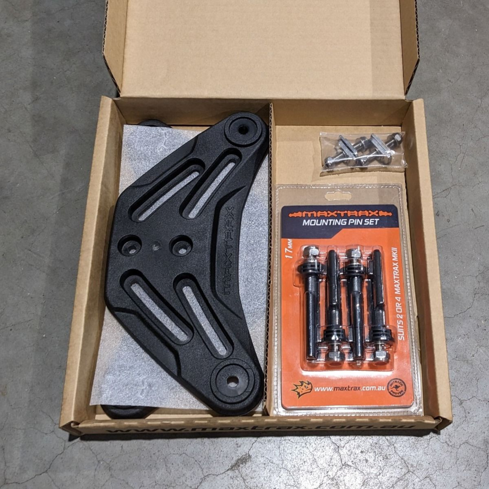 MaxTrax - Befestigung Flat Rack Mount - MKII und Xtreme