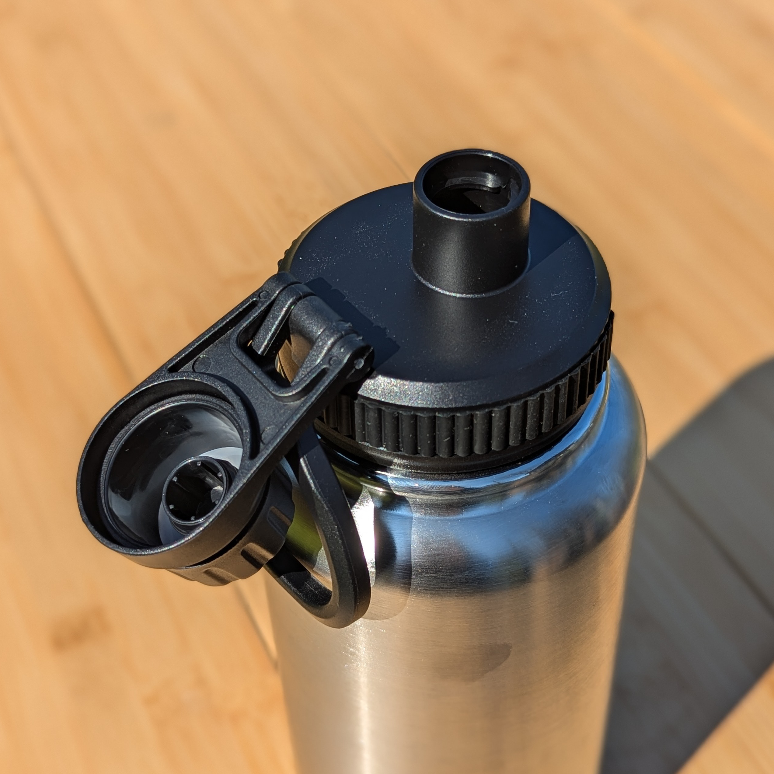 Kenucamp - Edelstahl-Trinkflasche, isolierend (2te Wahl) - 1000 ml