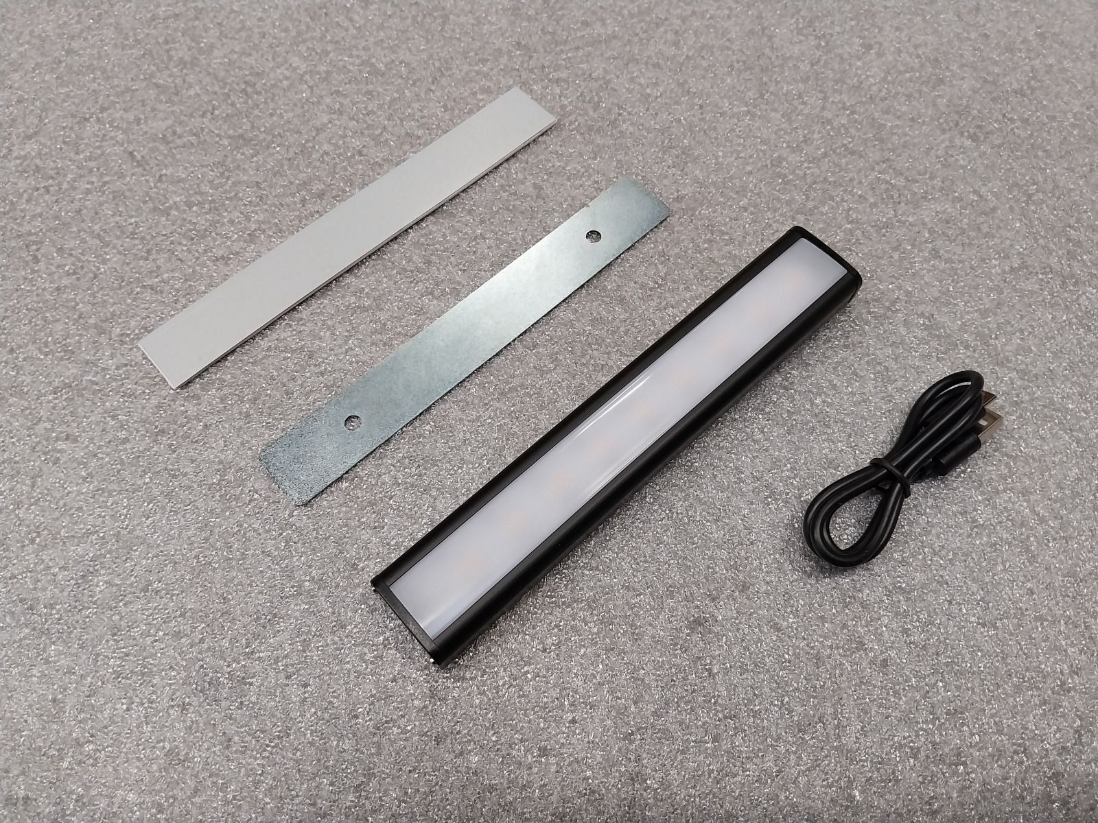 Bushtech - LED Lampe mit Akku