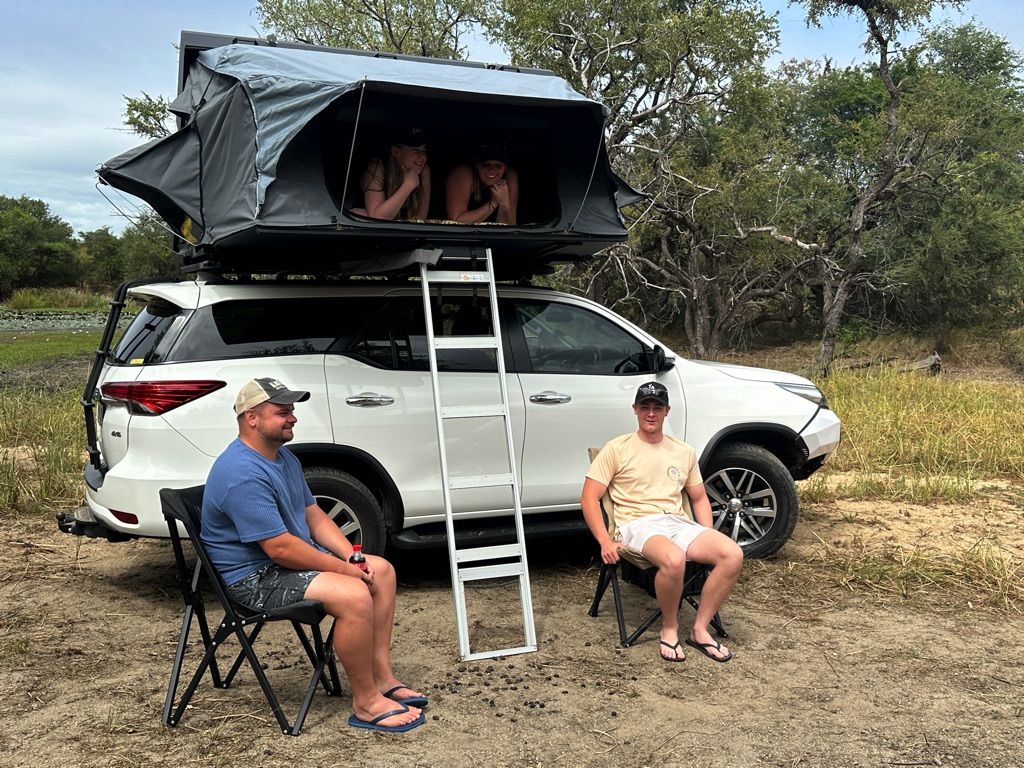 Eezi-Awn - Sword Family Dachzelt