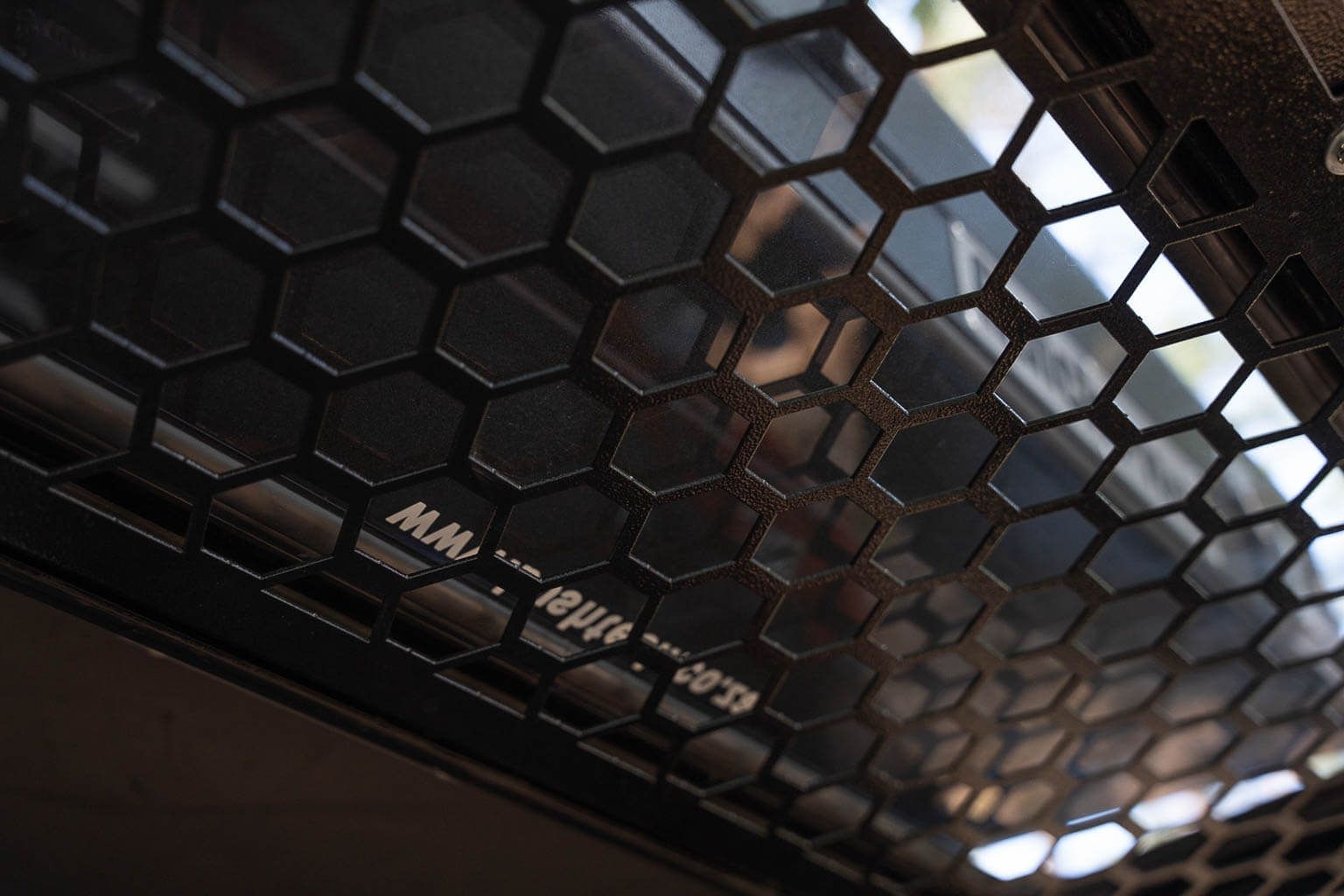 Bushtech - Sicherheitsgitter hinten