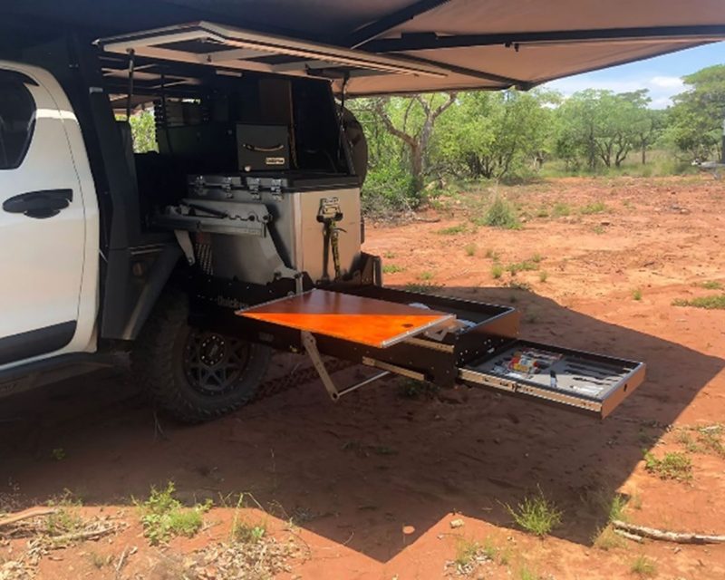 Quick Pitch - Drop Down Küchenkombi