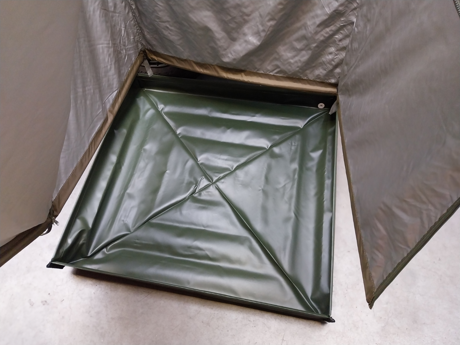 Quick Pitch - Duschzelt Duschboden