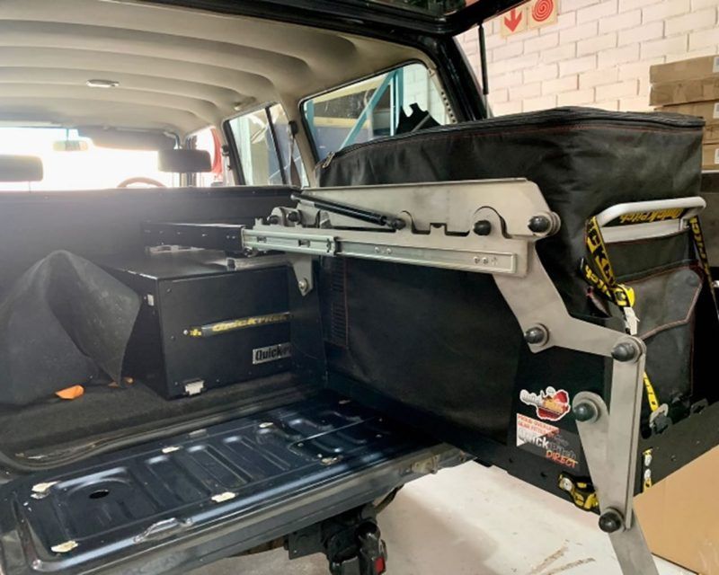 Quick Pitch - Drop Down Kühlbox Auszug