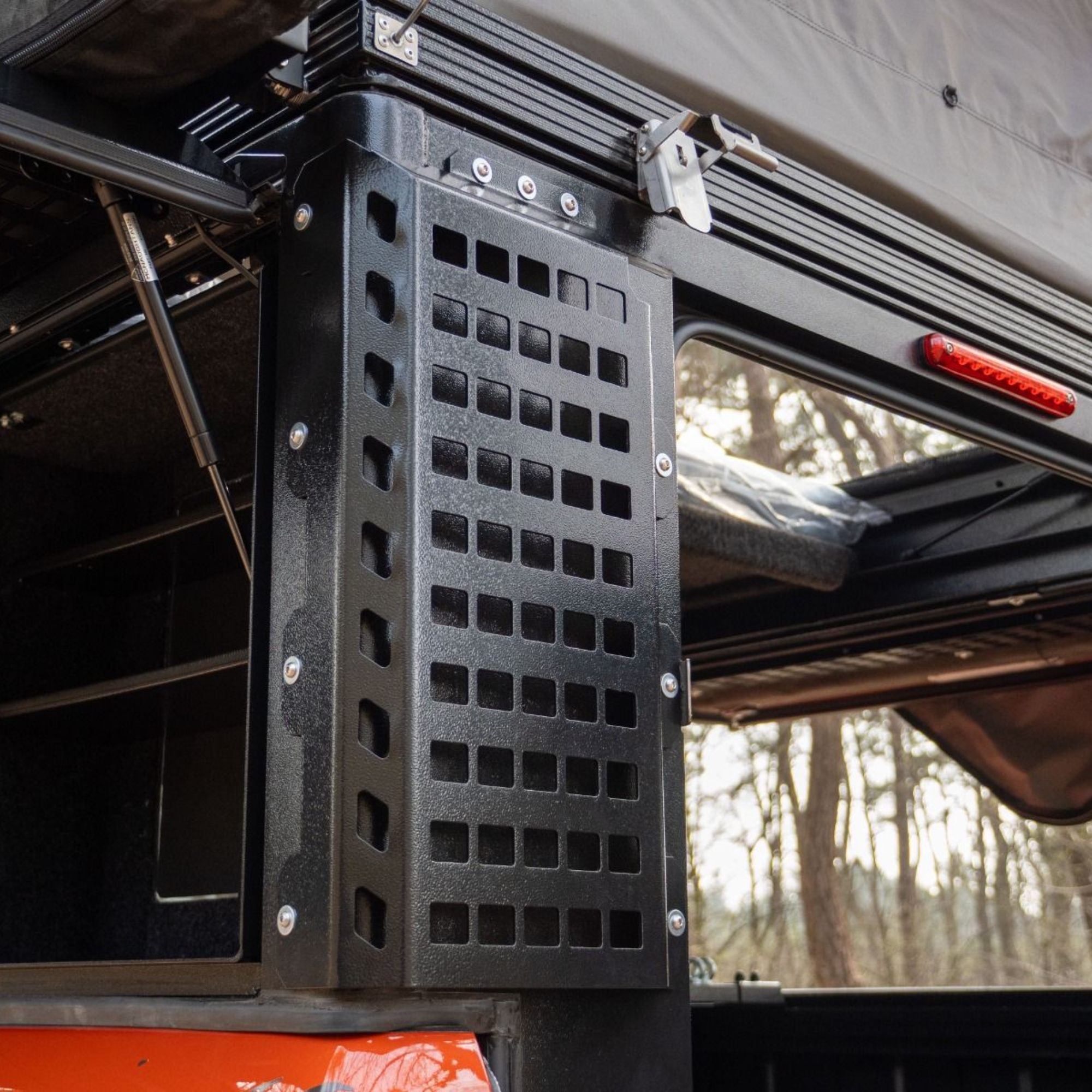 Bushtech - Bush Cabin Molle Platten Hintere Ecken