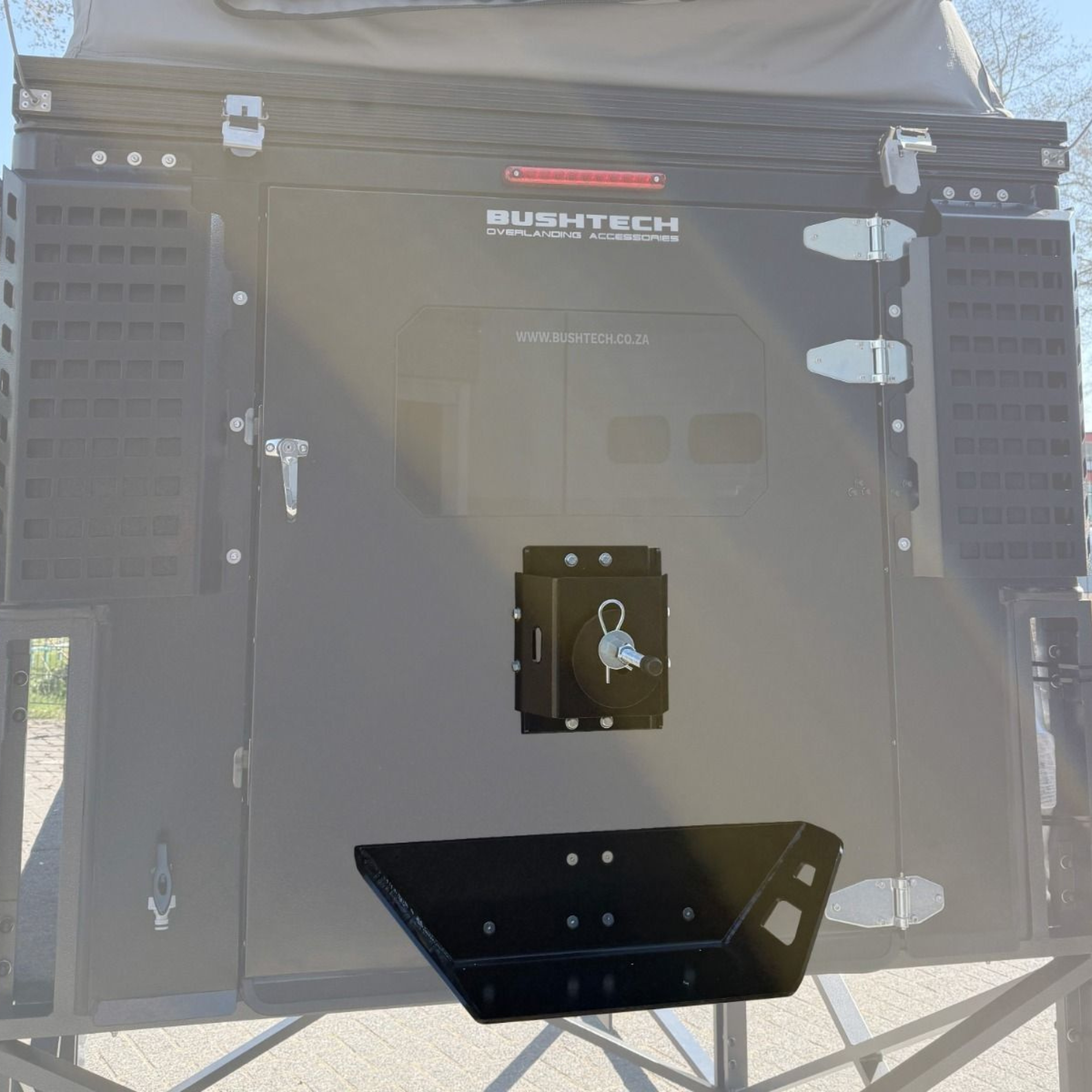 Bushtech - Bush Cabin Reserverad Halter