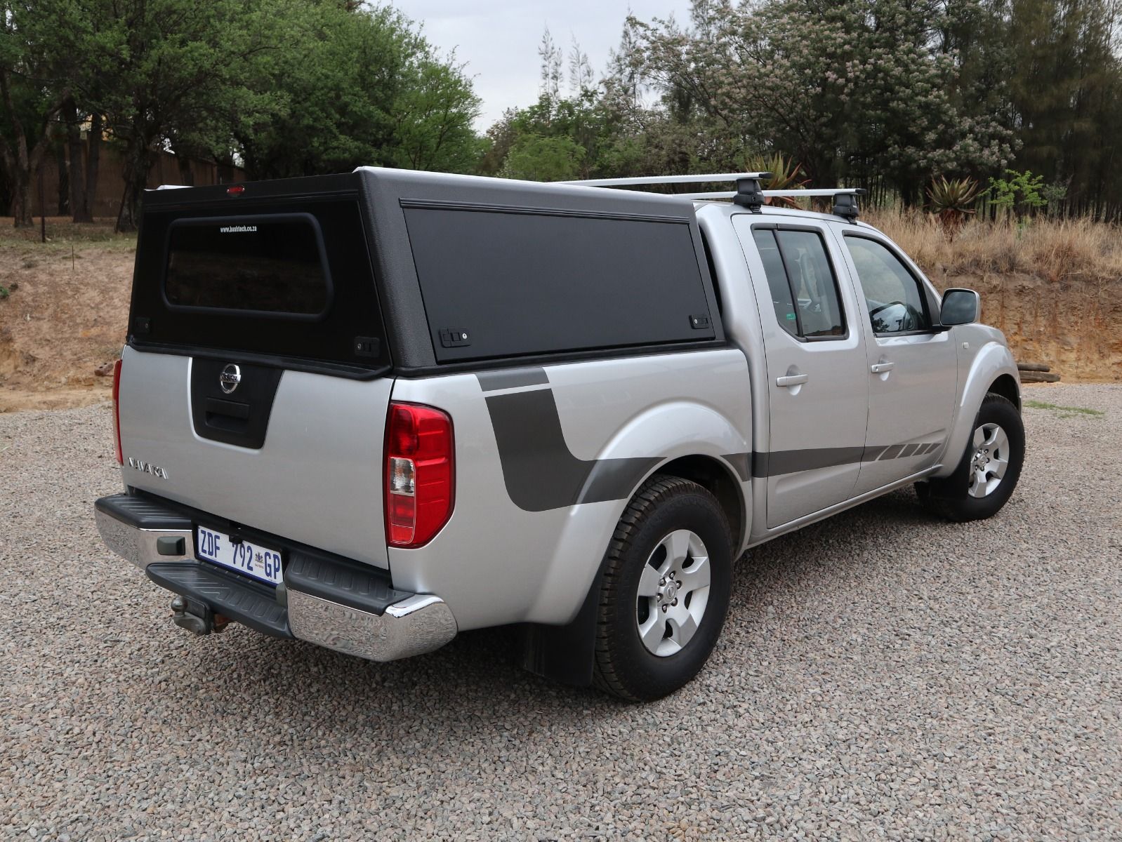 Bushtech - Premium Hardtop Nissan Navara (2011-2016)